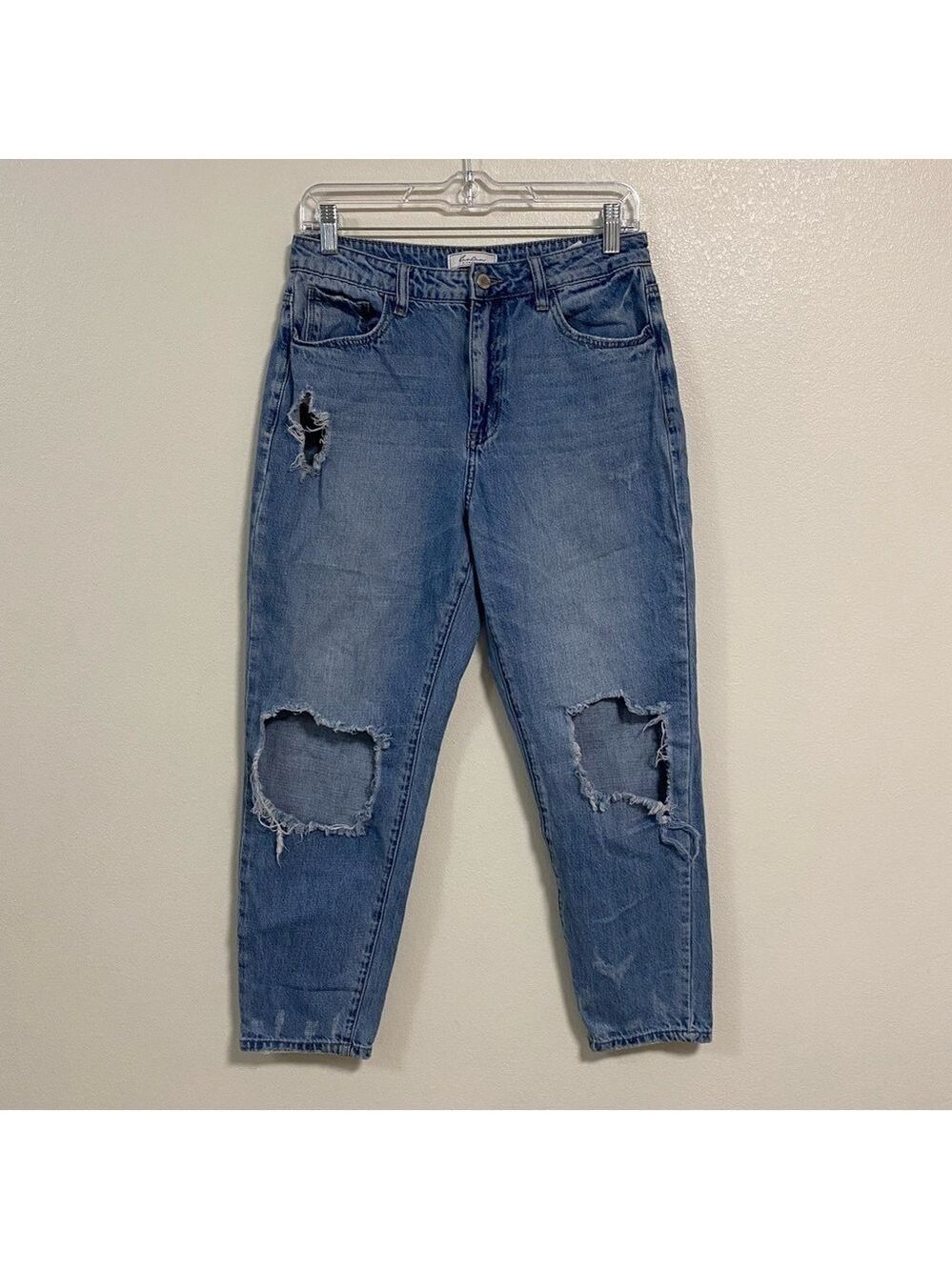 Kan Can Women's High Rise Mom Fit Jean Size 28
